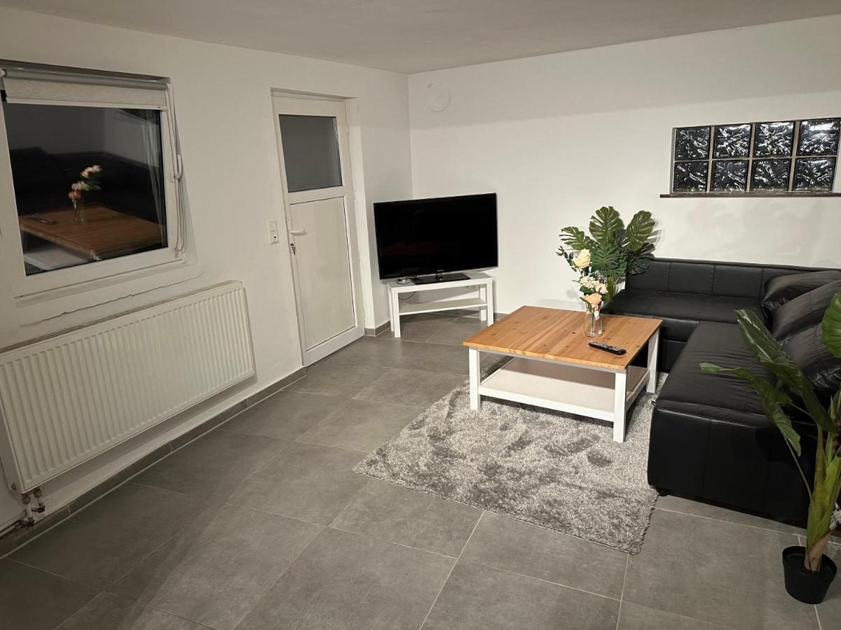 Apartment For Rent 2 Целле Экстерьер фото