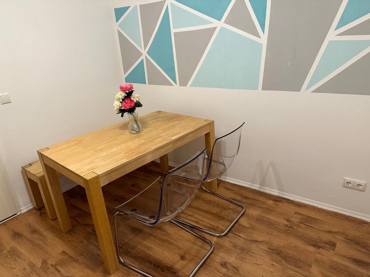 Apartment For Rent 2 Целле Экстерьер фото